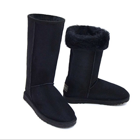 UGG Shoes - Classic UGG boots tall Mid-calf Black size 9